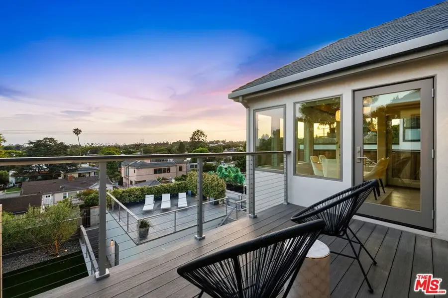 922 Berkeley Street, Santa Monica, CA 90403 - #3