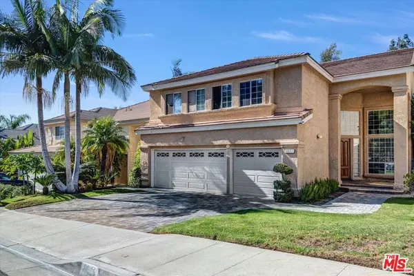 6941 E Pinnacle Pointe, Orange, CA 92869