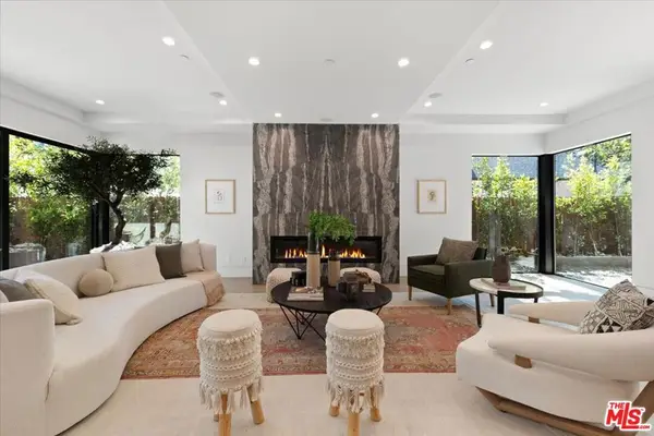 3848 Vantage Avenue, Los Angeles, CA 91604