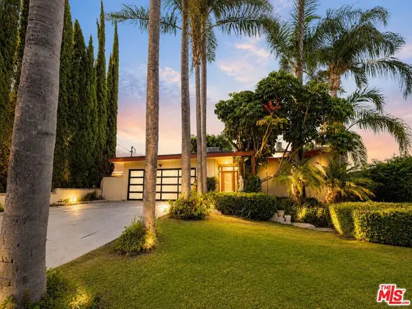 13523 Hartland Street, Valley Glen, CA 91405