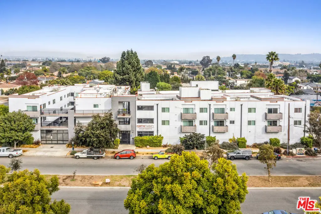 4620 S Slauson Avenue, Los Angeles, CA 90230 - #1