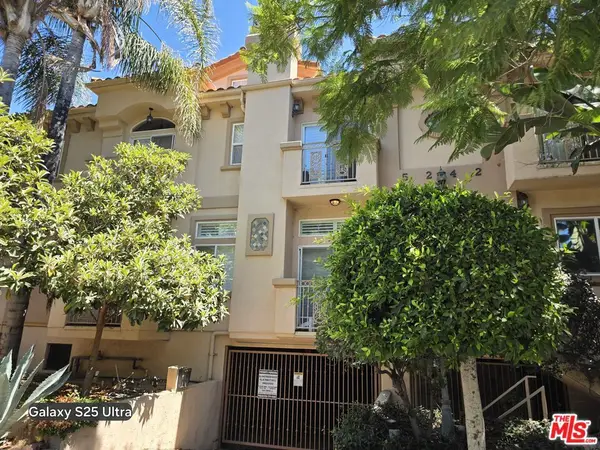 5242 Vesper Avenue #8, Los Angeles, CA 91411