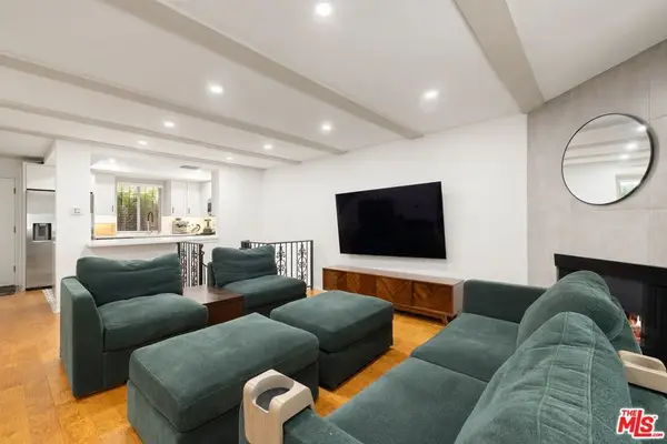 1209 Larrabee Street #4, West Hollywood, CA 90069