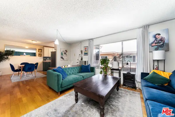 5232 Corteen Place #25, Valley Village, CA 91607