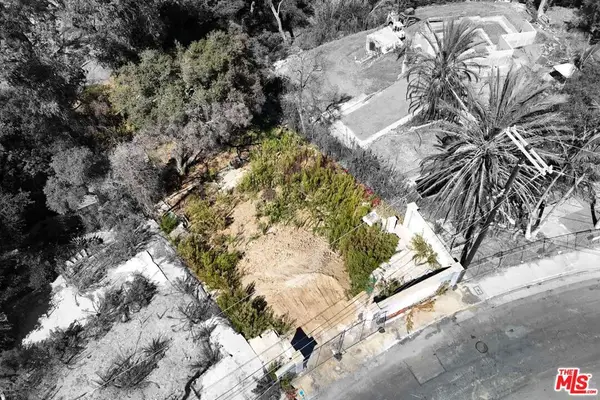 16521 Las Casas Place, Pacific Palisades, CA 90272