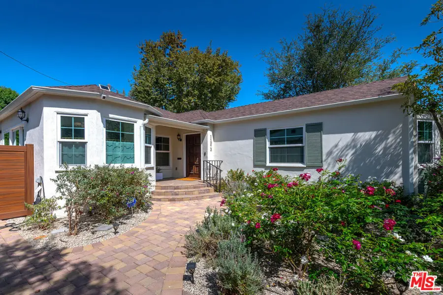 11373 Homedale Street, Los Angeles, CA 90049 - #2