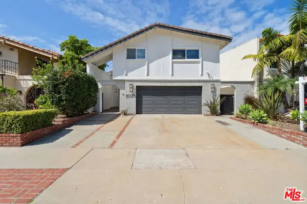 2025 Victoria Avenue, Oxnard, CA 93035