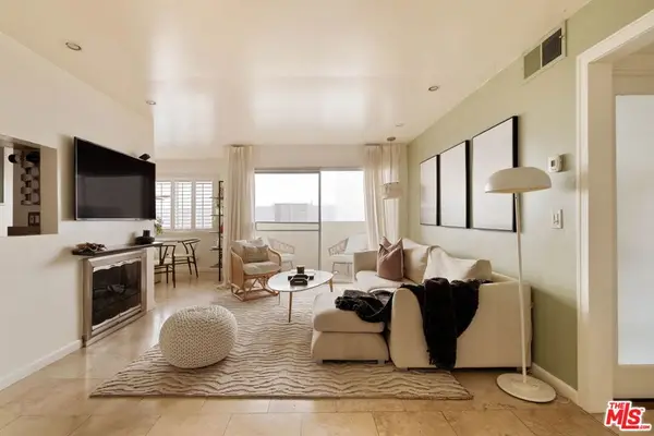 1021 N Crescent Heights Boulevard #207, Los Angeles, CA 90046