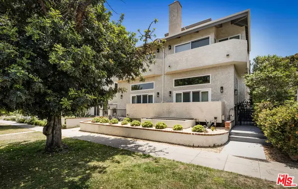 1012 10th Street #3, Santa Monica, CA 90403