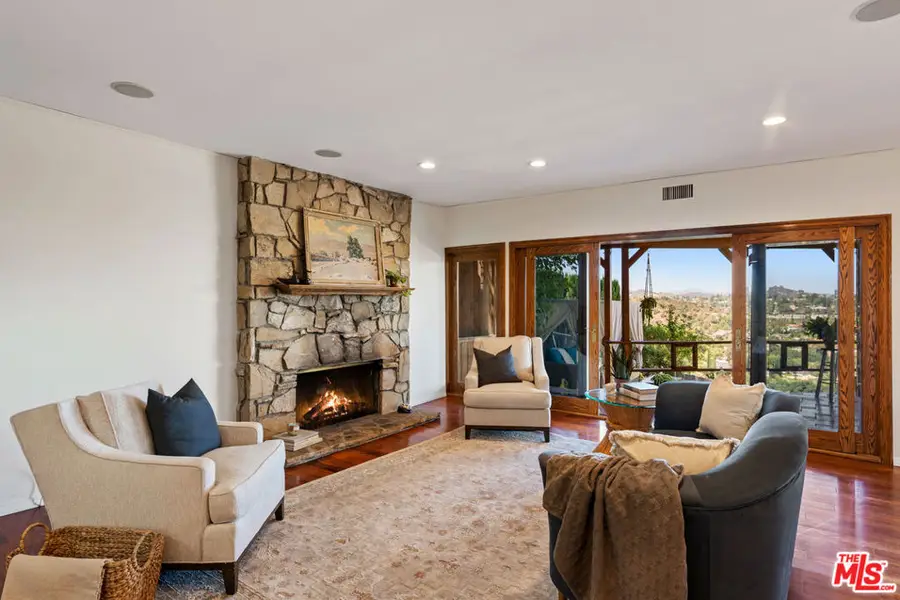 4535 San Blas Avenue, Woodland Hills, CA 91364 - #3
