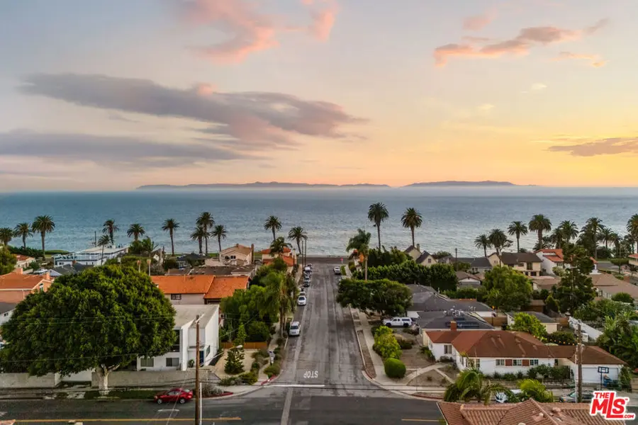 3633 Almeria Street, San Pedro, CA 90731 - #2