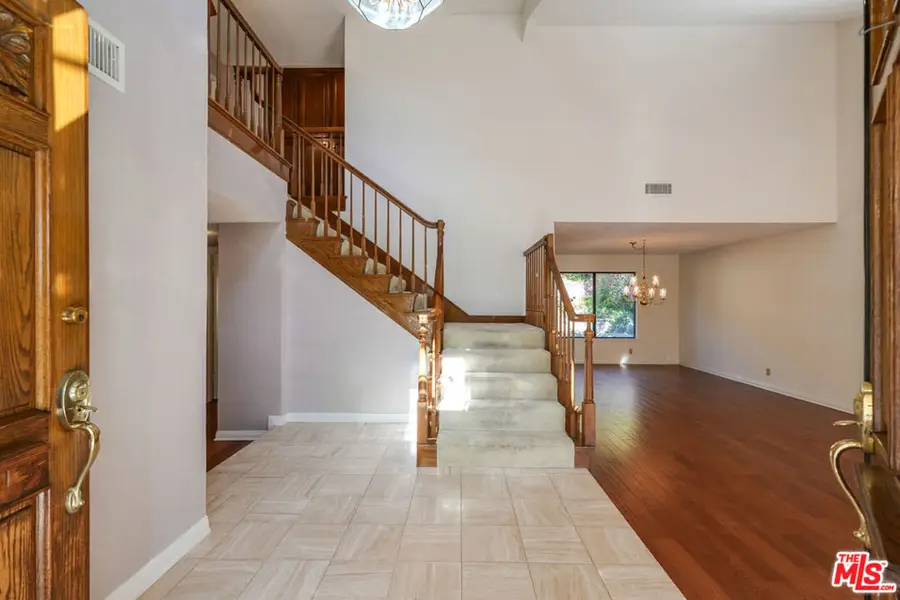 2440 Flintridge Drive, Glendale, CA 91206 - #3