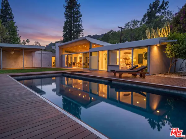 2538 Hutton Drive, Beverly Hills, CA 90210