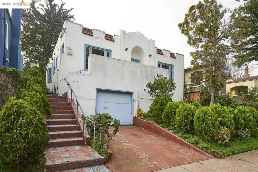 877 Alma Pl, Oakland, CA 94610 - Image #2
