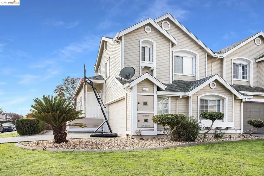 327 Flagstone Cir, Suisun City, CA 94585 - #3