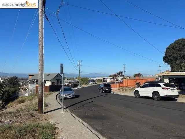 1911 Miner Ave, San Pablo, CA 94806 - Image #2