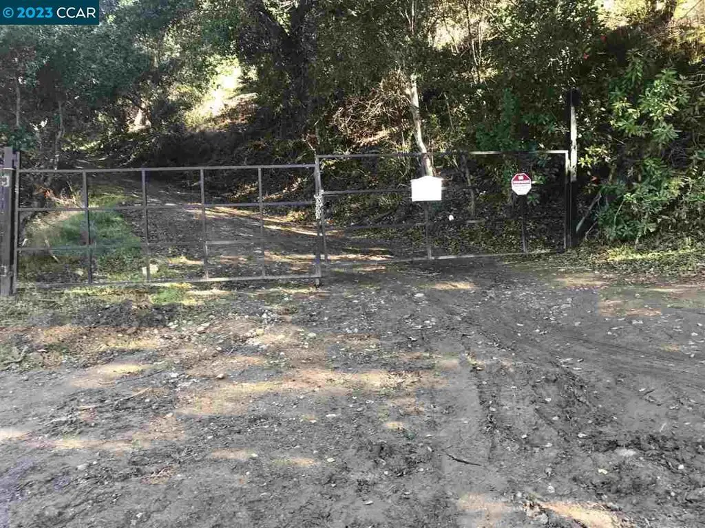 4937 Crow Canyon Rd, Castro Valley, CA 94552 - Image #1