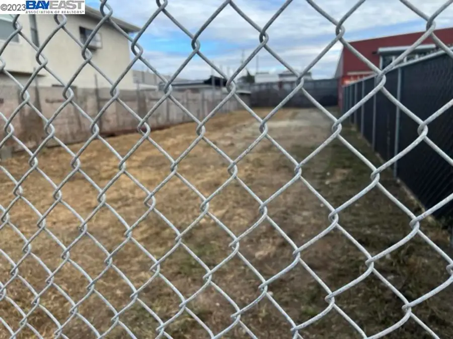 Magnolia St, Oakland, CA 94608 - Image #3