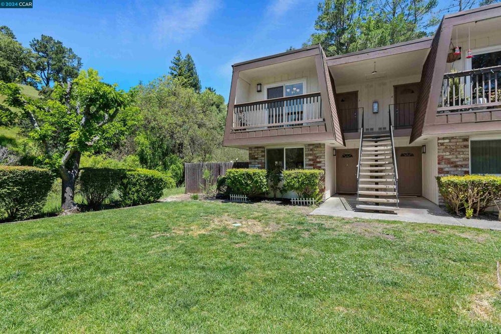 146 Ascot Ct 1, Moraga, CA 94556 BHGRE
