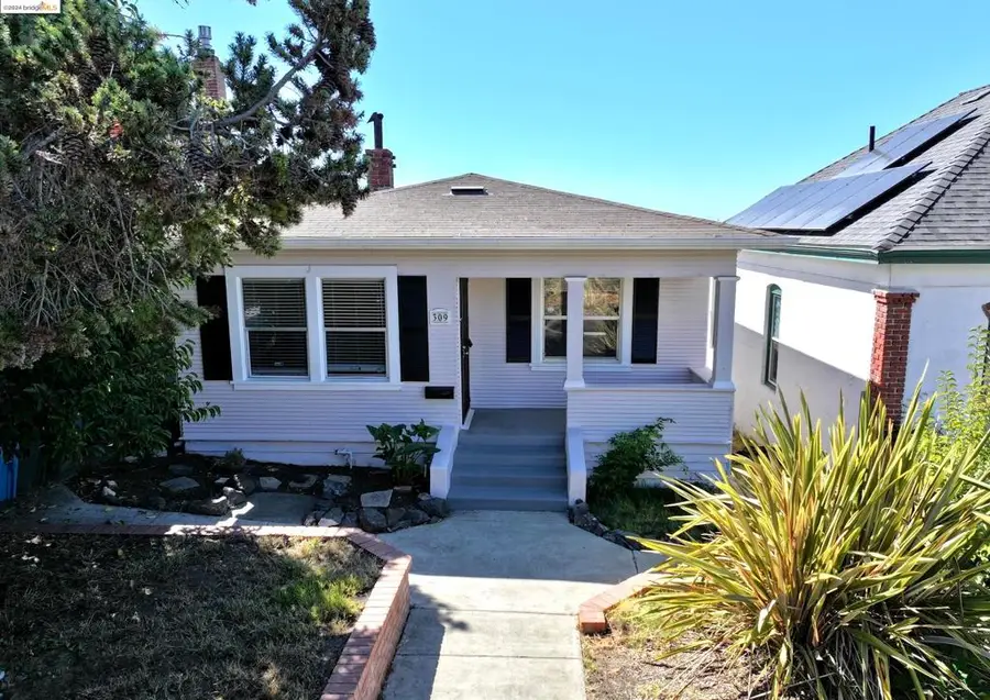 309 Trinity St, Vallejo, CA 94590 - #2