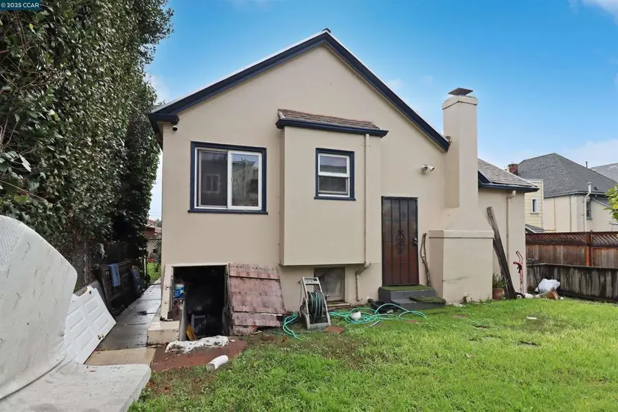 722 59th St, Oakland, CA 94609 - Image #2