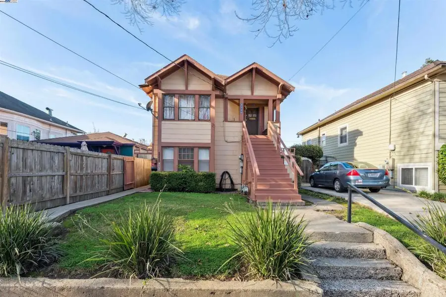 2220 7th St, Berkeley, CA 94710 - Image #2