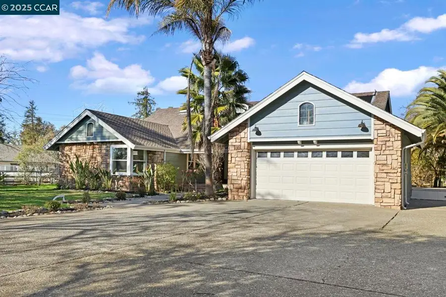5181 Winding Way, Vacaville, CA 95688 - #2