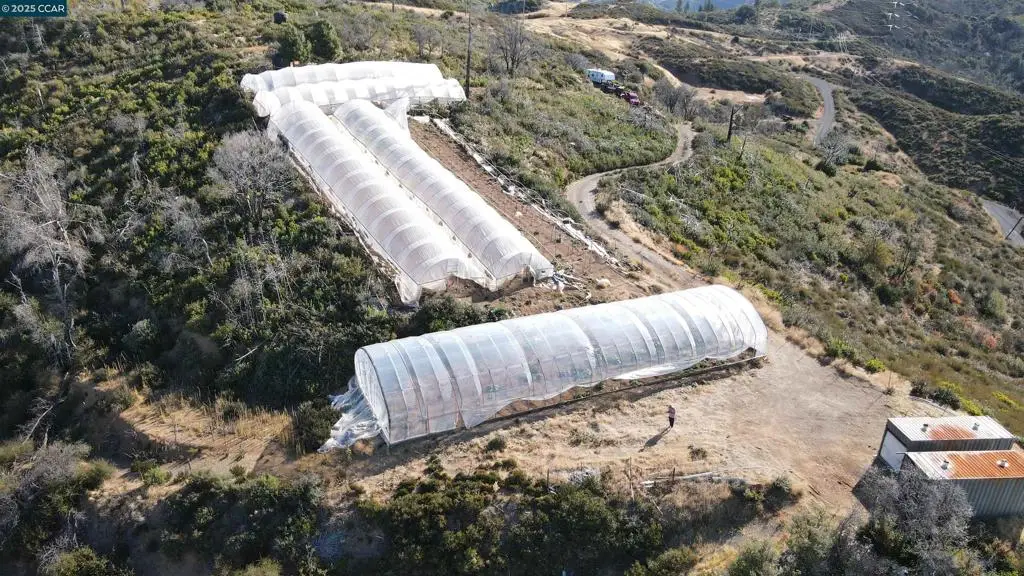 12700 Pine Flat Rd, Healdsburg, CA 95448 - Image #1