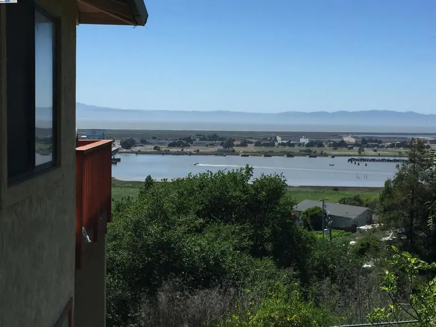 25 Burnham St, Vallejo, CA 94590 - Image #2