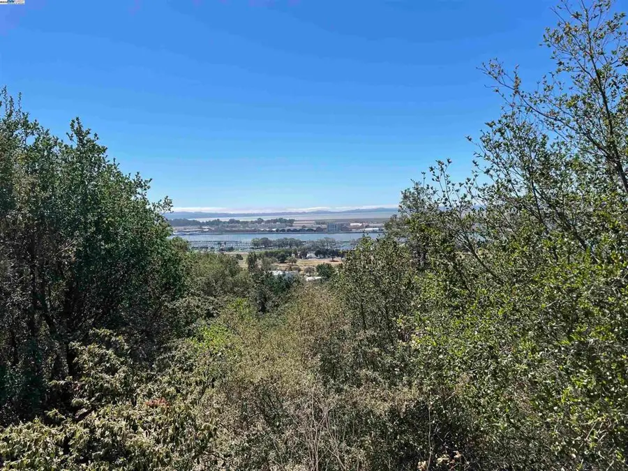 25 Burnham St, Vallejo, CA 94590 - Image #3