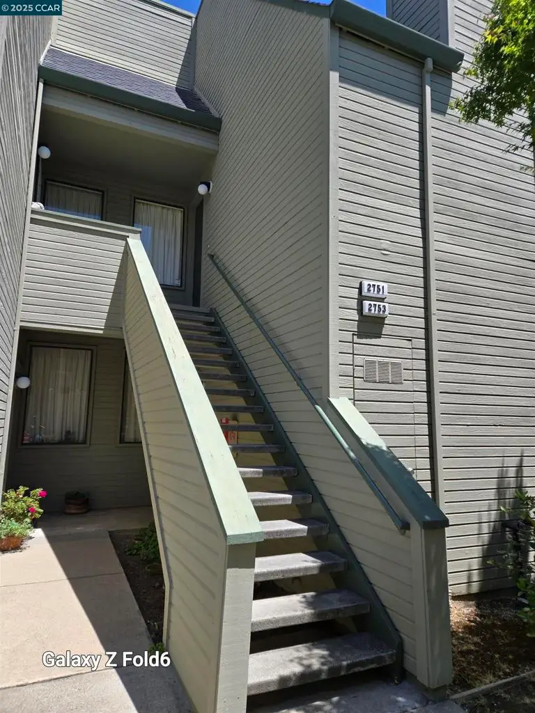 2753 East Ct, Richmond, CA 94806 - Image #3