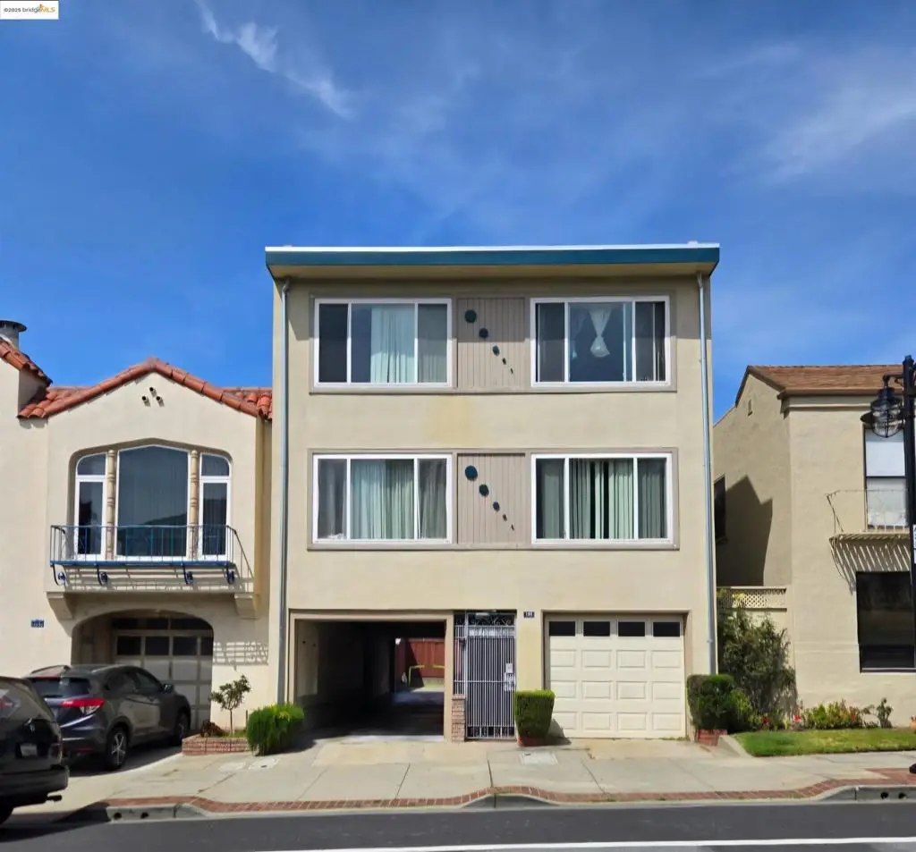 108 School St, Daly City, CA 94014 - Image #1