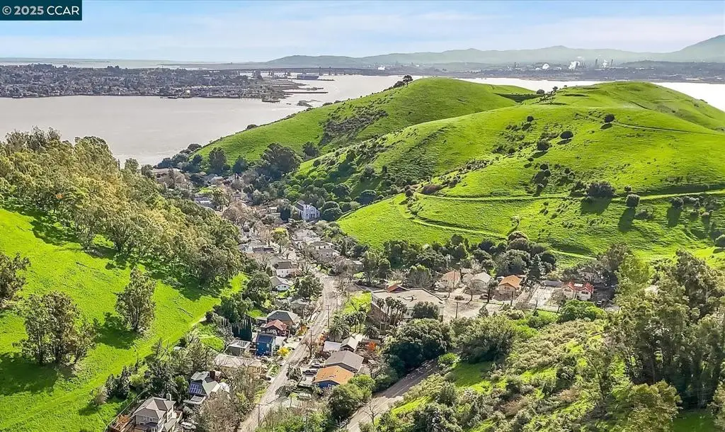 Carquinez Scenic Dr, Port Costa, CA 94569 - Image #1