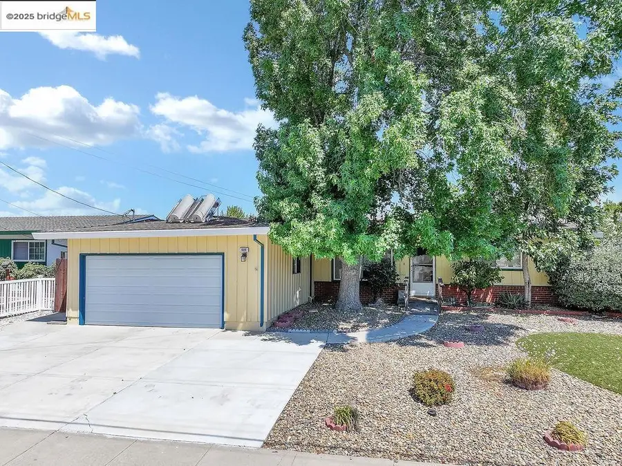 609 Lynn Ave, Antioch, CA 94509 - #3