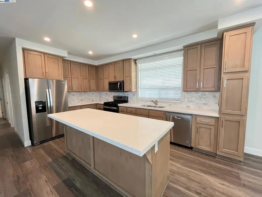 1587 Delemos Ave, Hayward, CA 94544 - Image #2