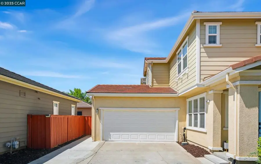 9417 Vintner Cir, Patterson, CA 95363 - Image #2