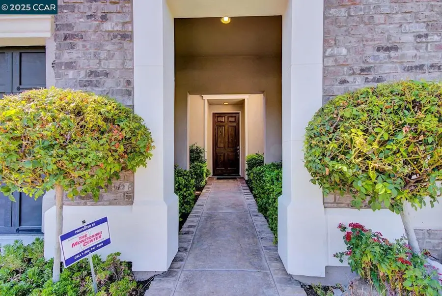 1714 Saint Emilion Ln, Brentwood, CA 94513 - Image #2