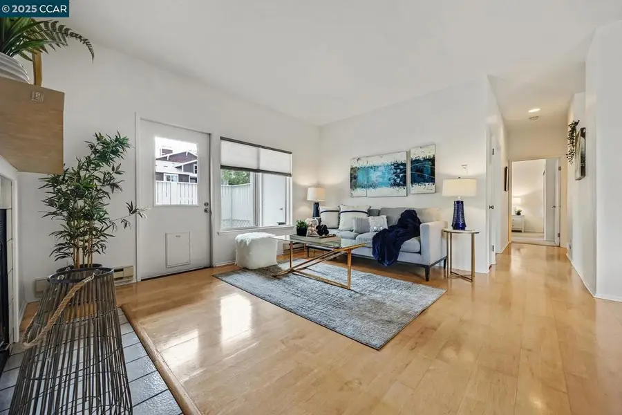 131 Bayside Ct, Richmond, CA 94804 - Image #3