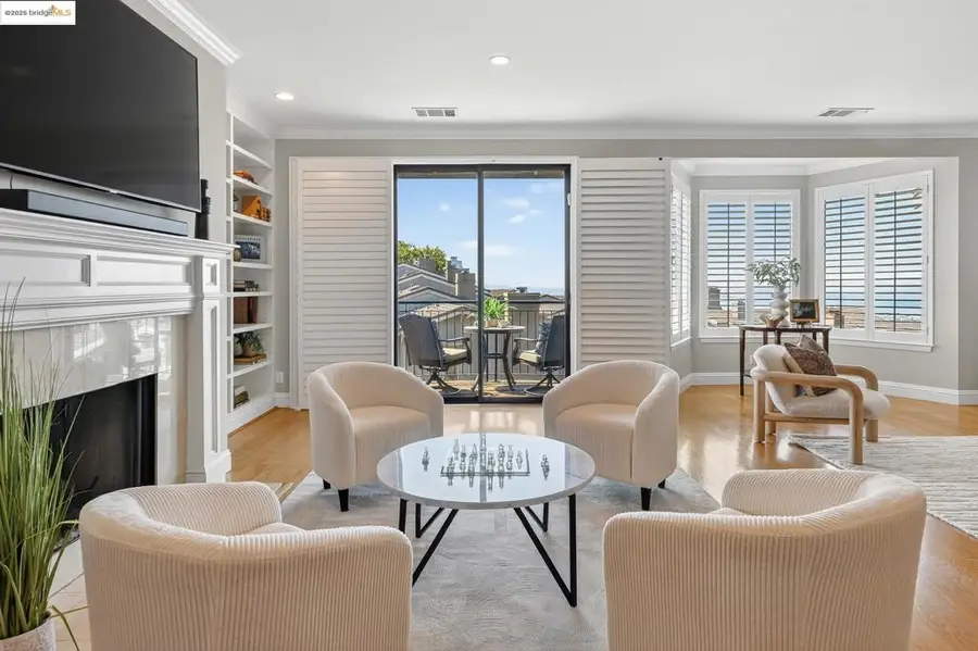 64 Schooner Hl, Oakland, CA 94618 - Image #3