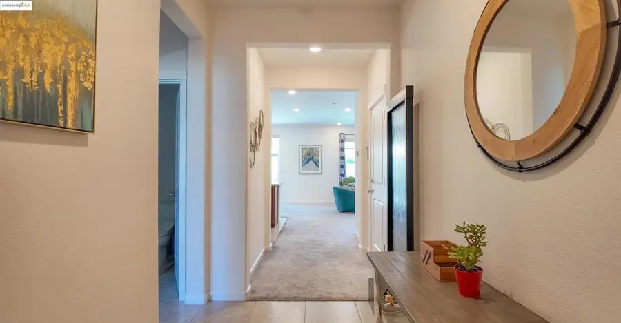 5305 Mcdowell Valley Ln, Antioch, CA 94531 - Image #2