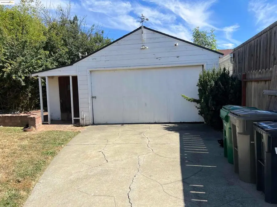 2326 Maywood Ave, Oakland, CA 94605 - Image #2