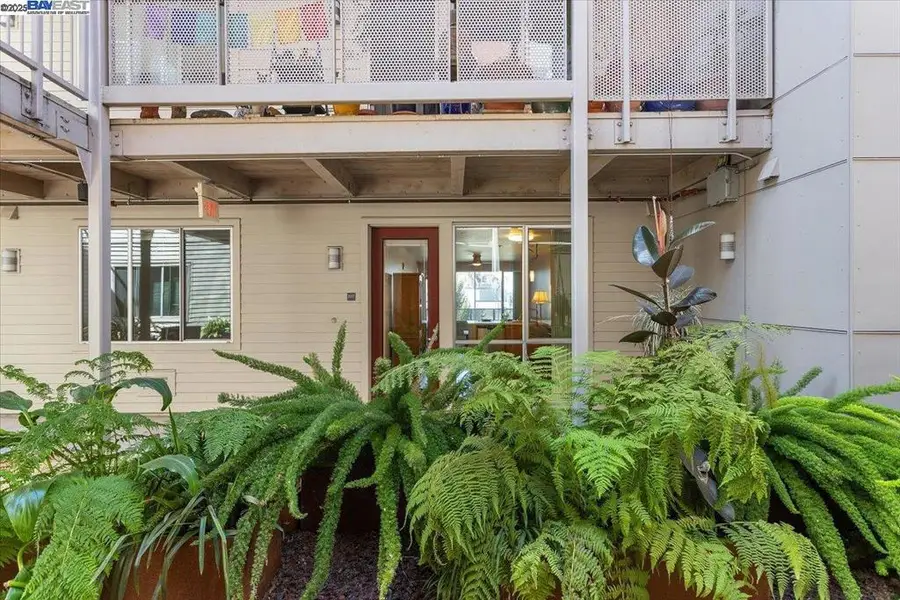 340 29th Ave. #207, Oakland, CA 94601 - Image #2