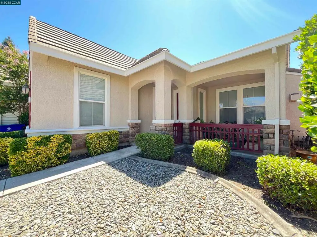 1870 Zurlo Way, Sacramento, CA 95835 - Image #1