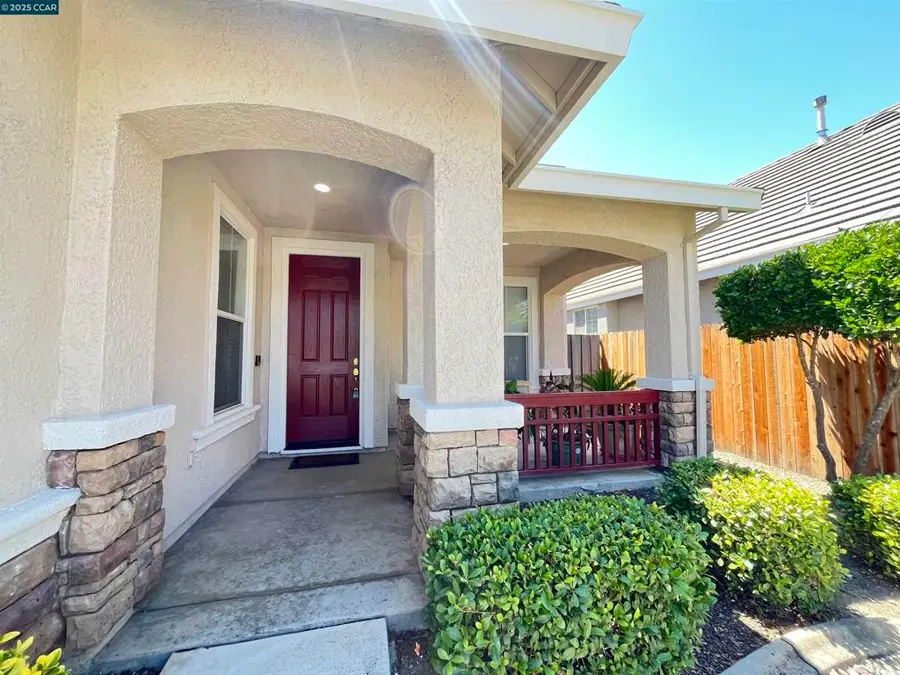 1870 Zurlo Way, Sacramento, CA 95835 - Image #3