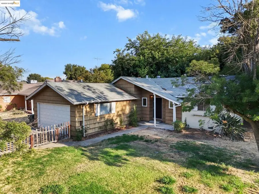 2100 Monifieth Way, Sacramento, CA 95822 - Image #3