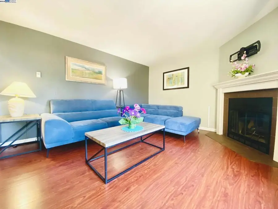 2505 Miramar Ave #122, Castro Valley, CA 94546 - Image #2