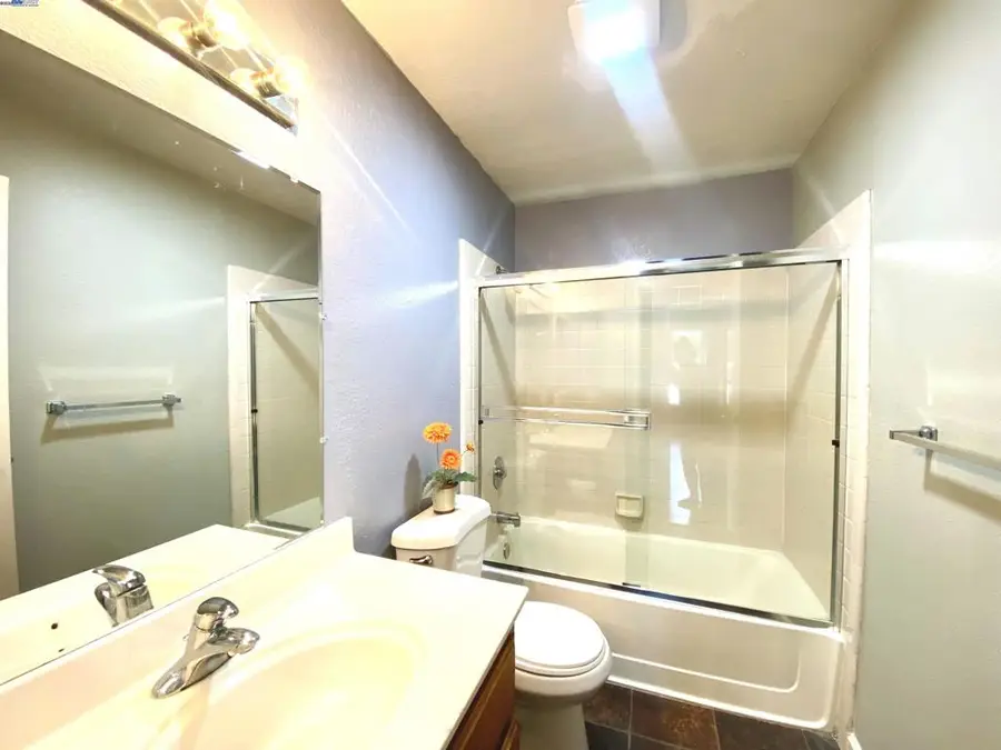 2505 Miramar Ave #122, Castro Valley, CA 94546 - Image #3