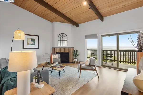 19100 19100 Crest Ave #30, Castro Valley, CA 94546