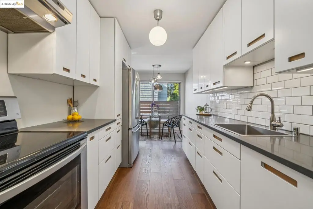 375 Jayne Ave #402, Oakland, CA 94610 - Image #1