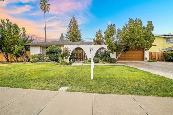 817 Cheyenne Dr, Walnut Creek, CA 94598